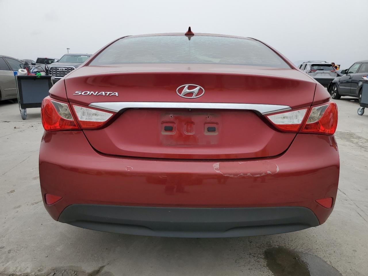 2014 Hyundai Sonata - Image 6