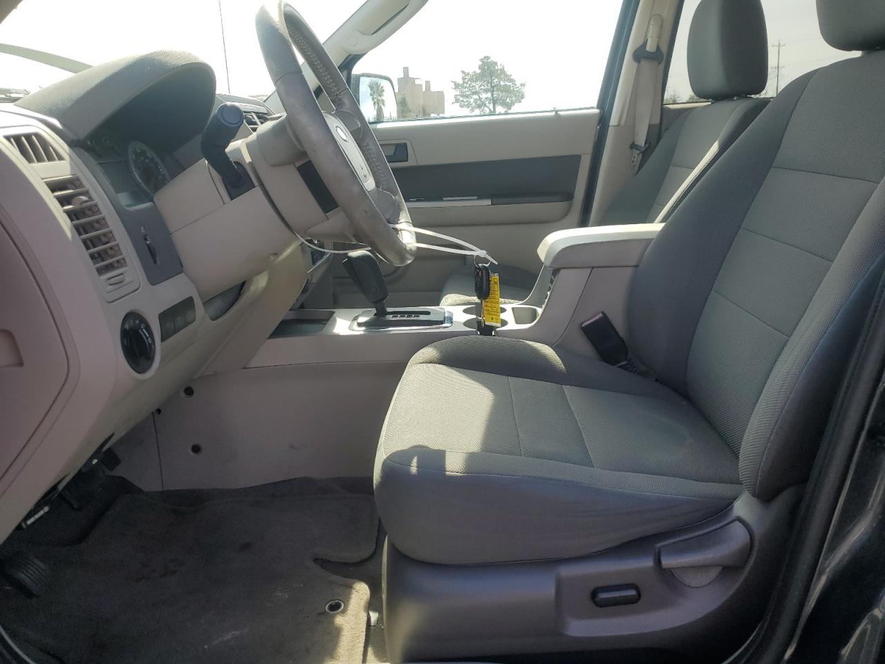 2009 Ford Escape - Image 7