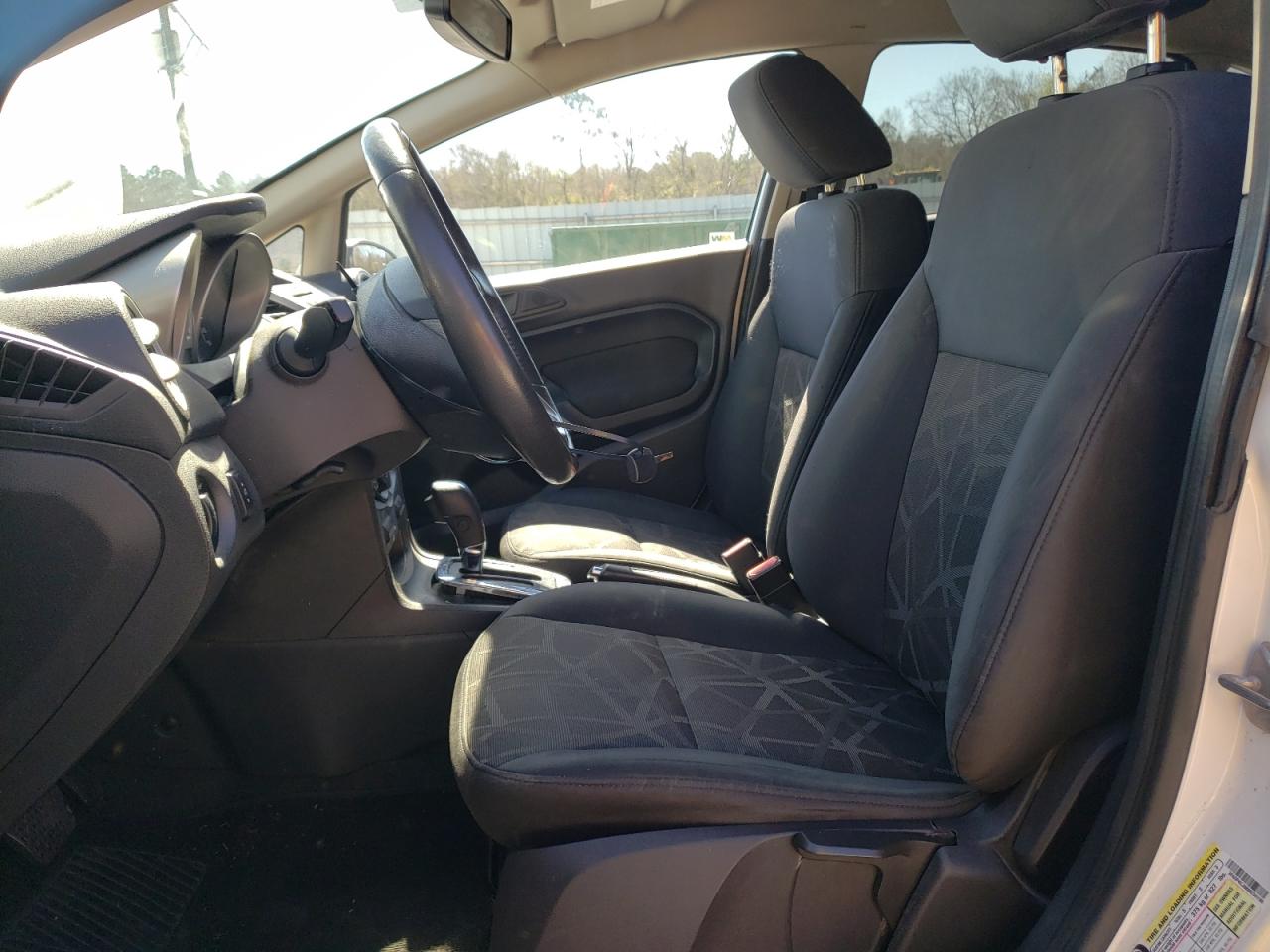 2011 Ford Fiesta - Image 7