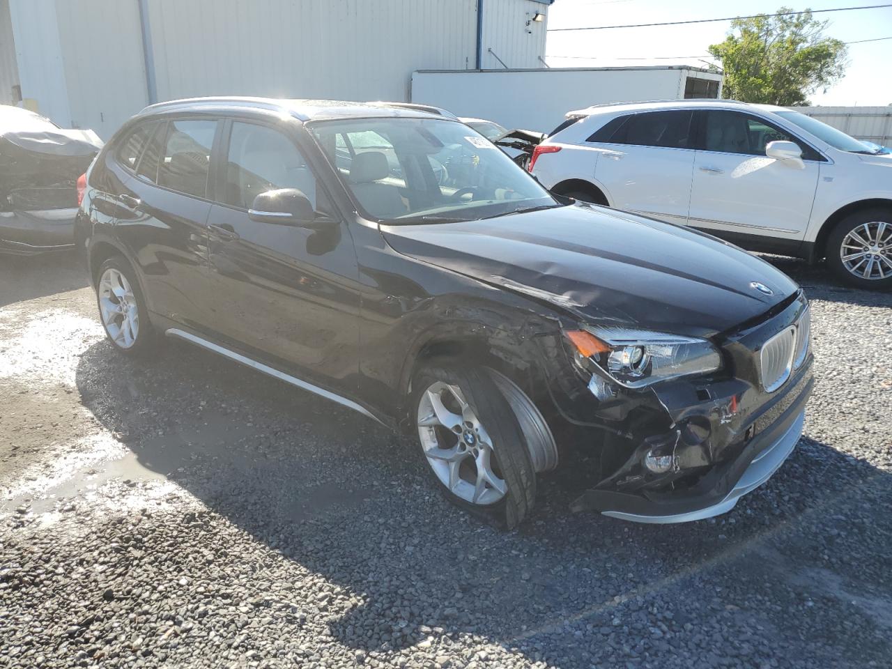 2015 BMW X1 - Image 4