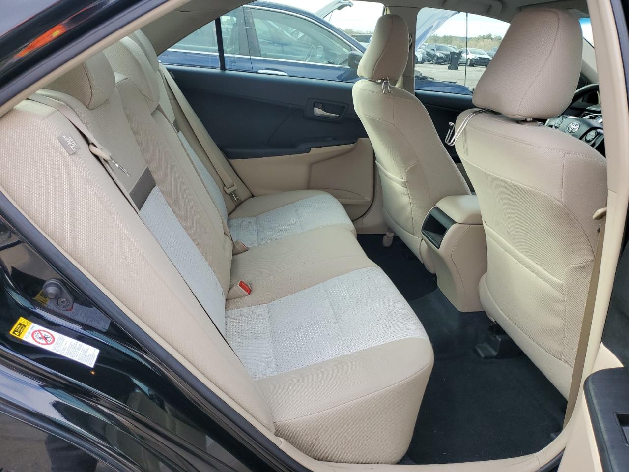 2012 Toyota Camry - Image 10