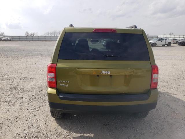  JEEP PATRIOT 2012 Зеленый