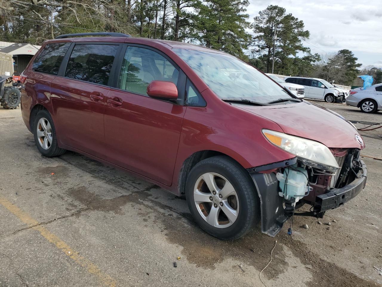 2015 Toyota Sienna - Image 4