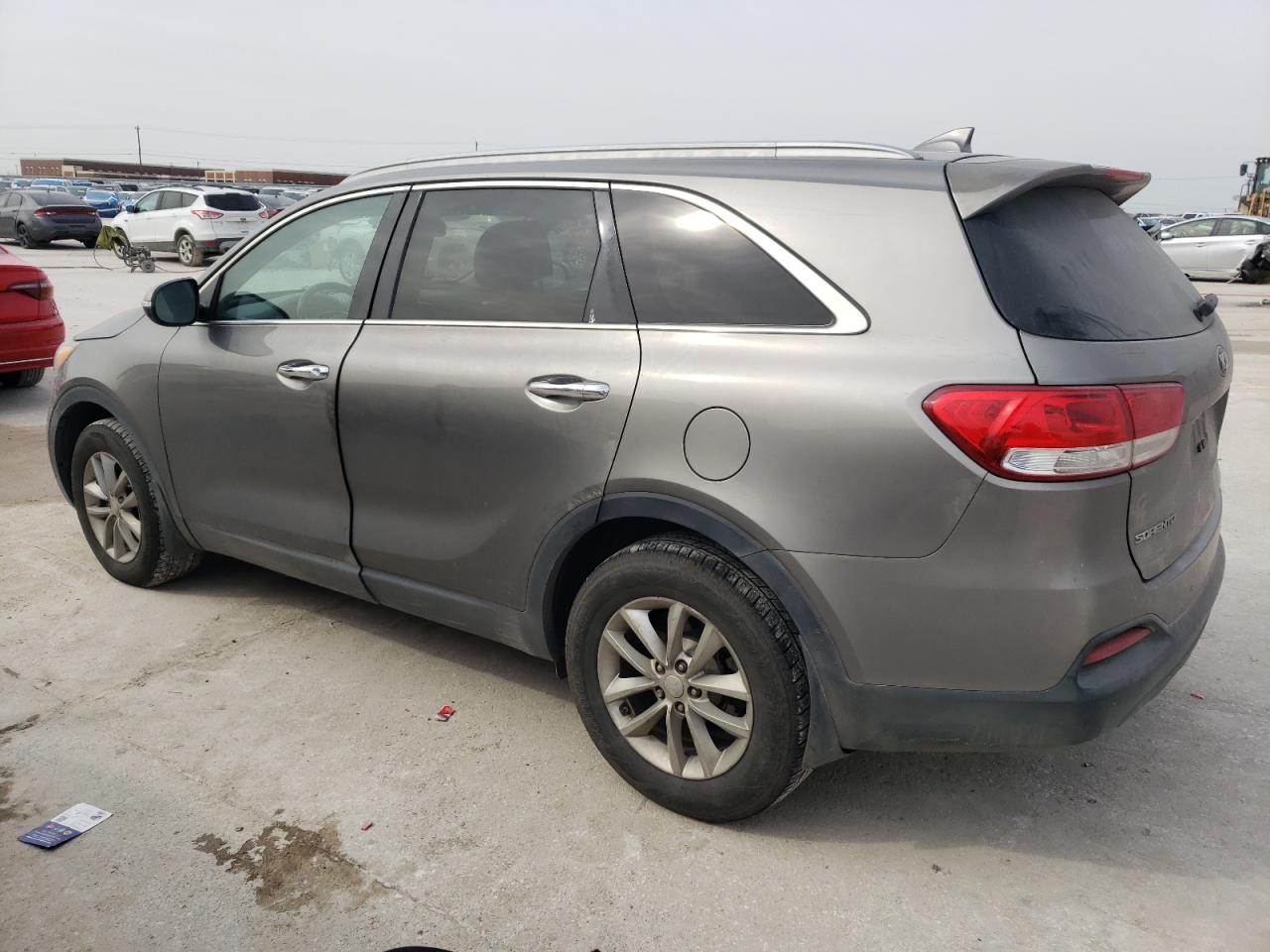 2017 Kia Sorento - Image 2