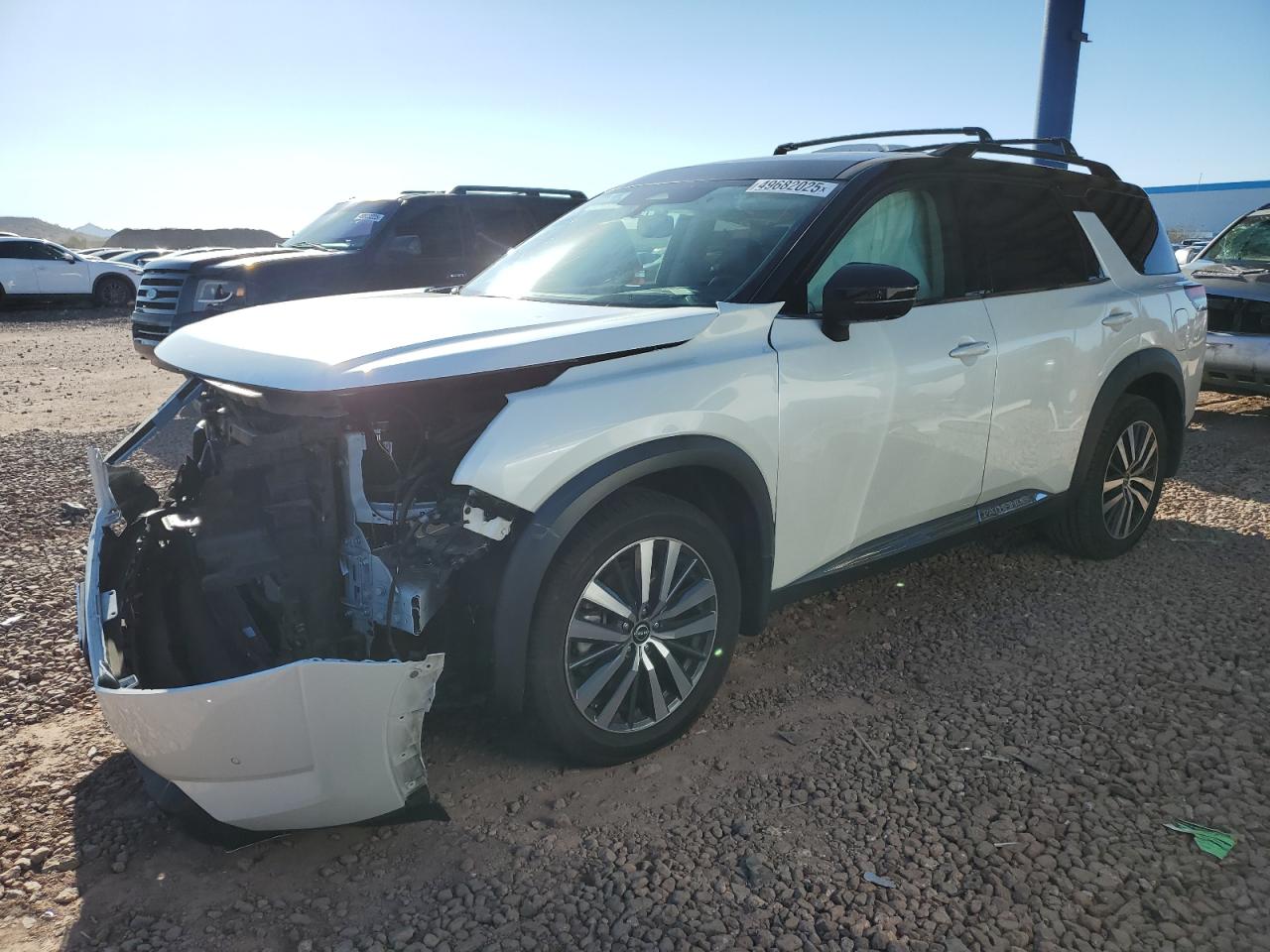 Phoenix, AZ에서 판매 중인 2022 Nissan Pathfinder Platinum - Front End