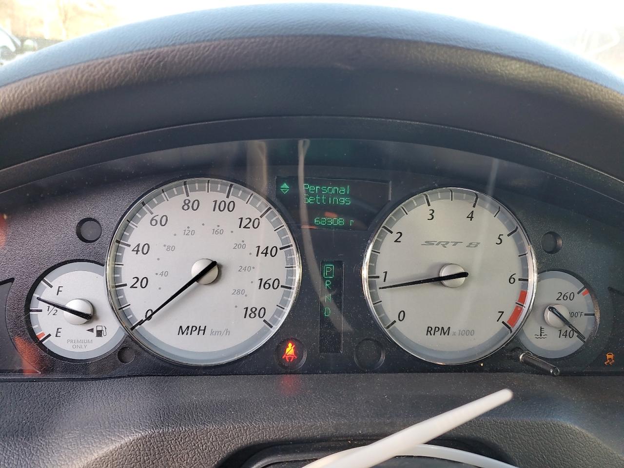 2006 Chrysler 300 - Image 9