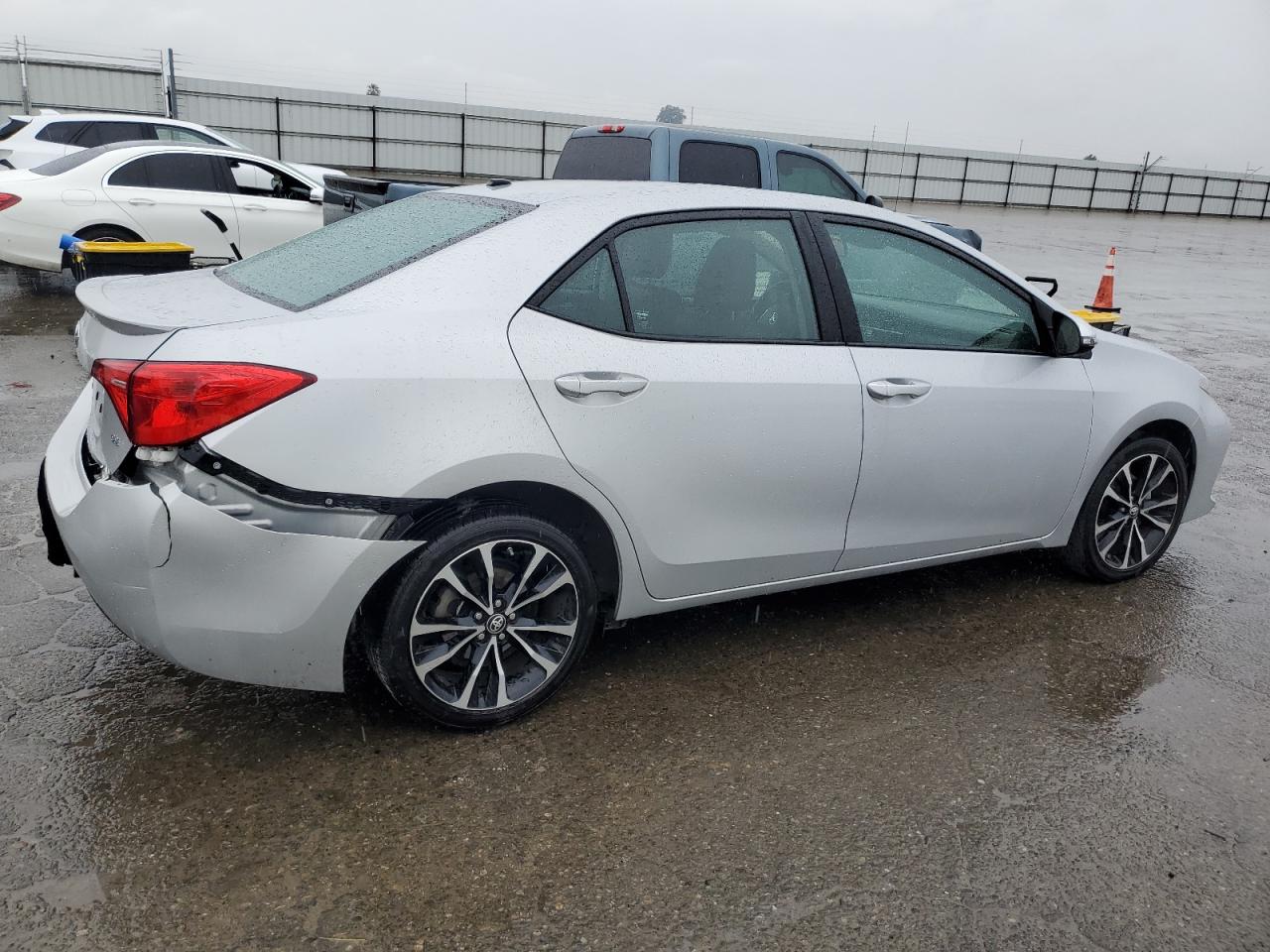 2017 Toyota Corolla - Image 3