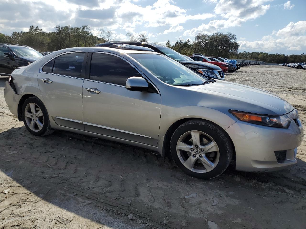 2010 Acura TSX - Image 4