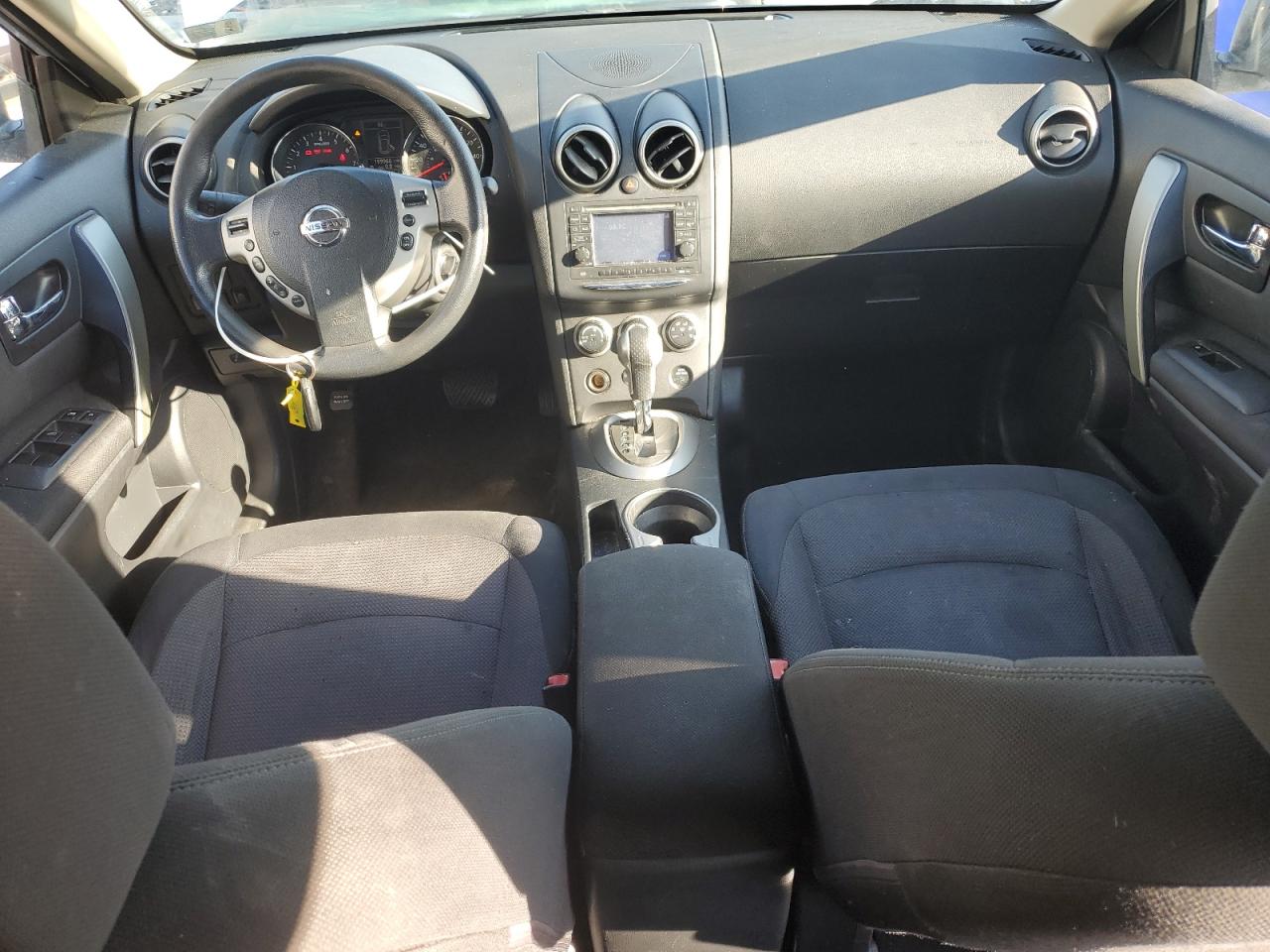 2011 Nissan Rogue - Image 8
