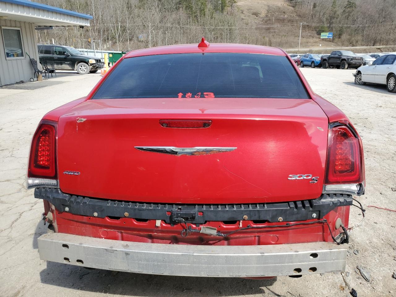 2015 Chrysler 300 - Image 6