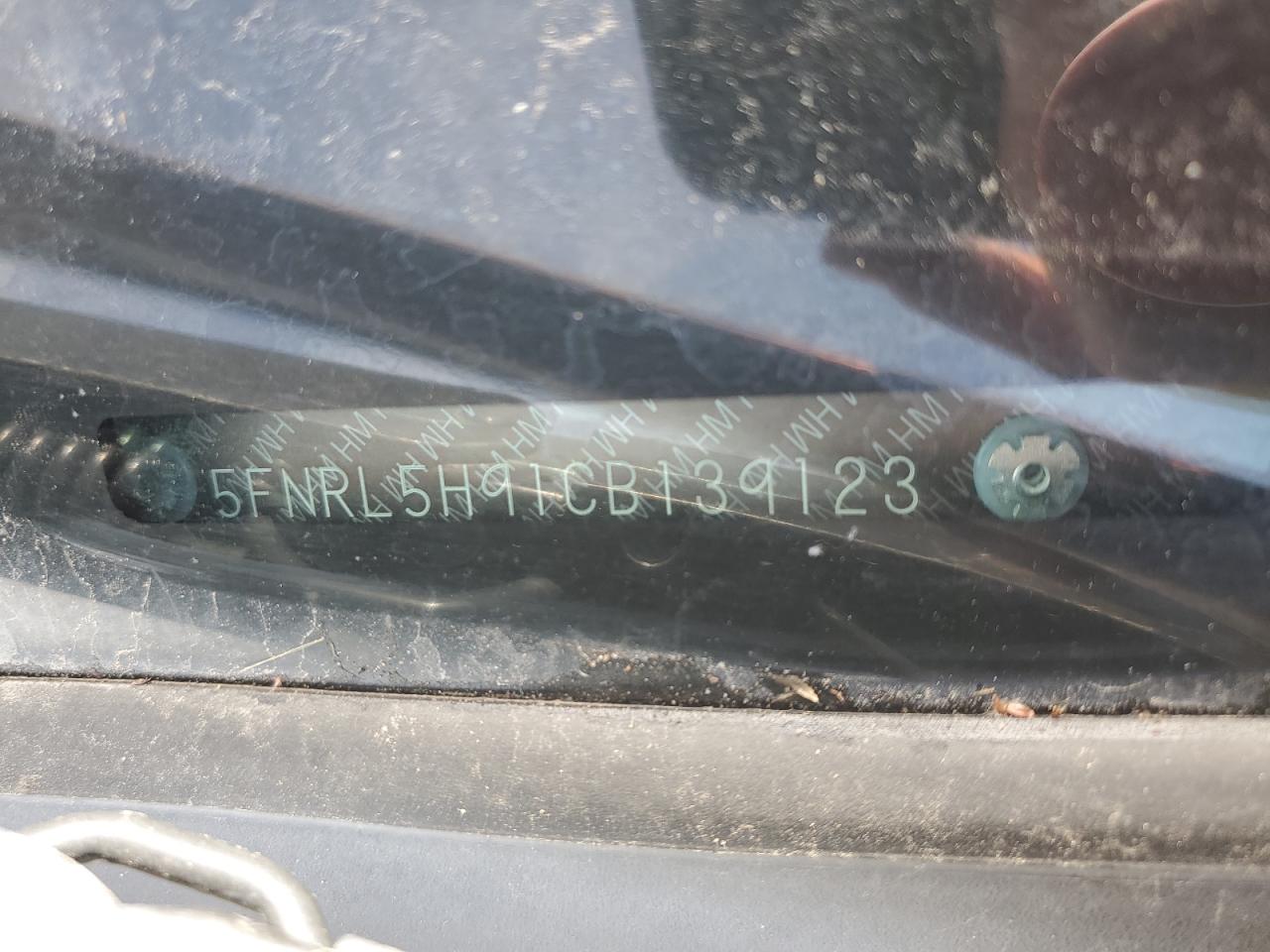 2012 Honda Odyssey - Image 13