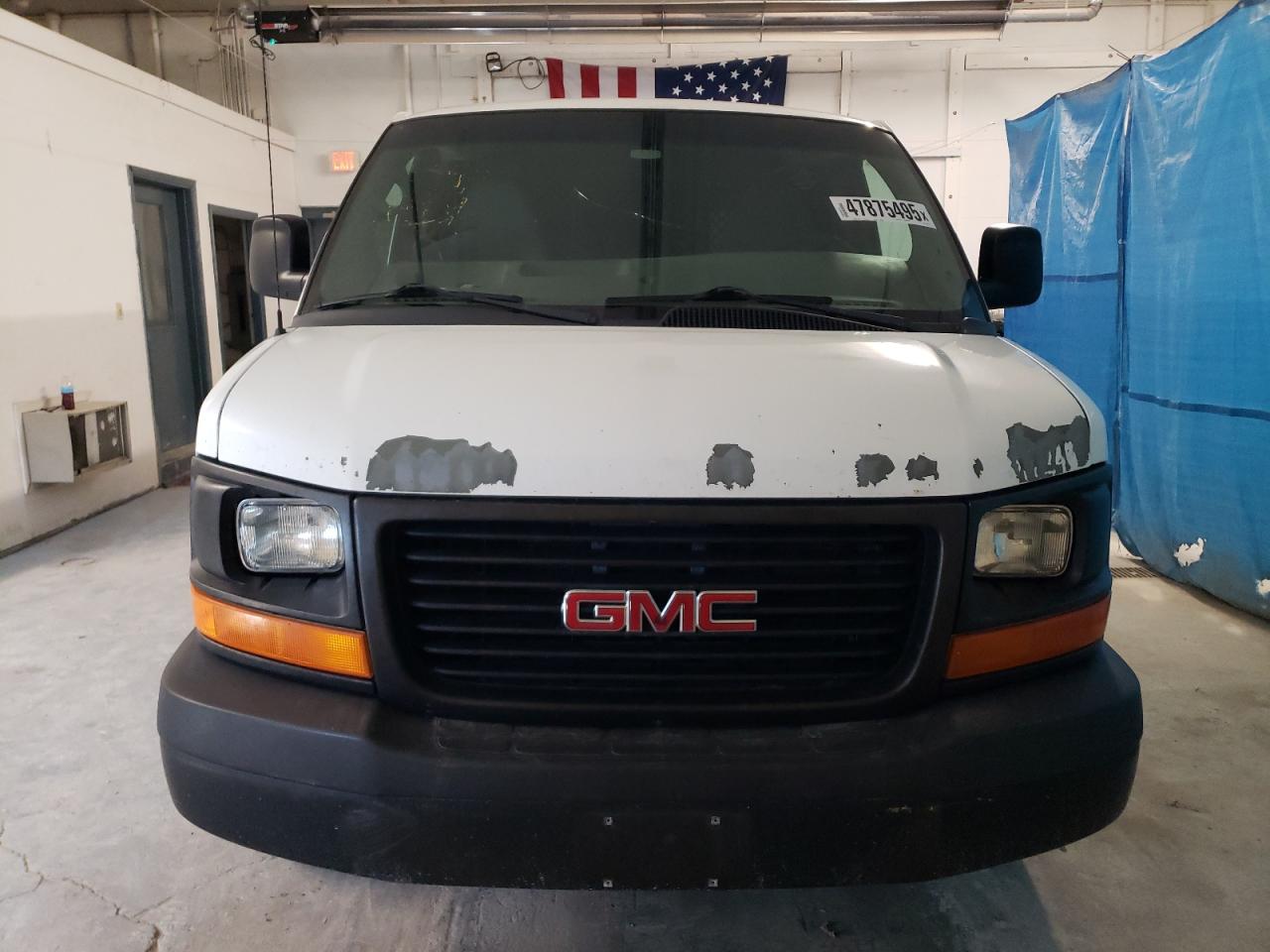 2011 GMC Savana - Image 5
