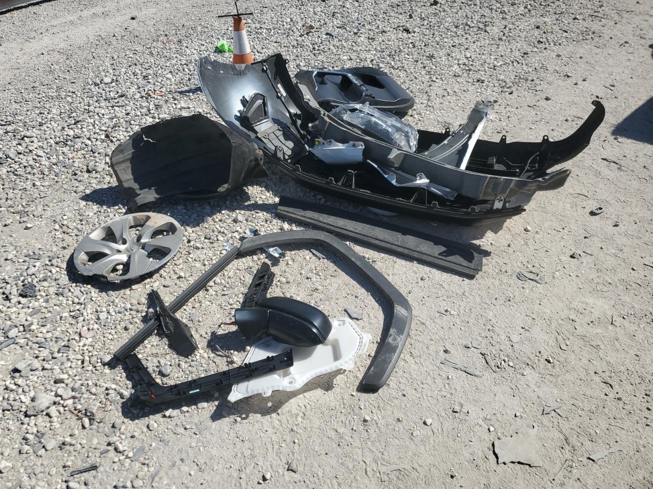 2020 Toyota RAV 4 - Image 13