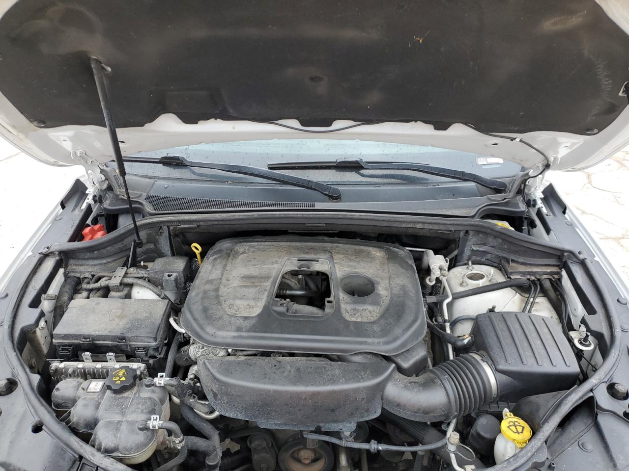 2016 Jeep Grand Cherokee - Image 13