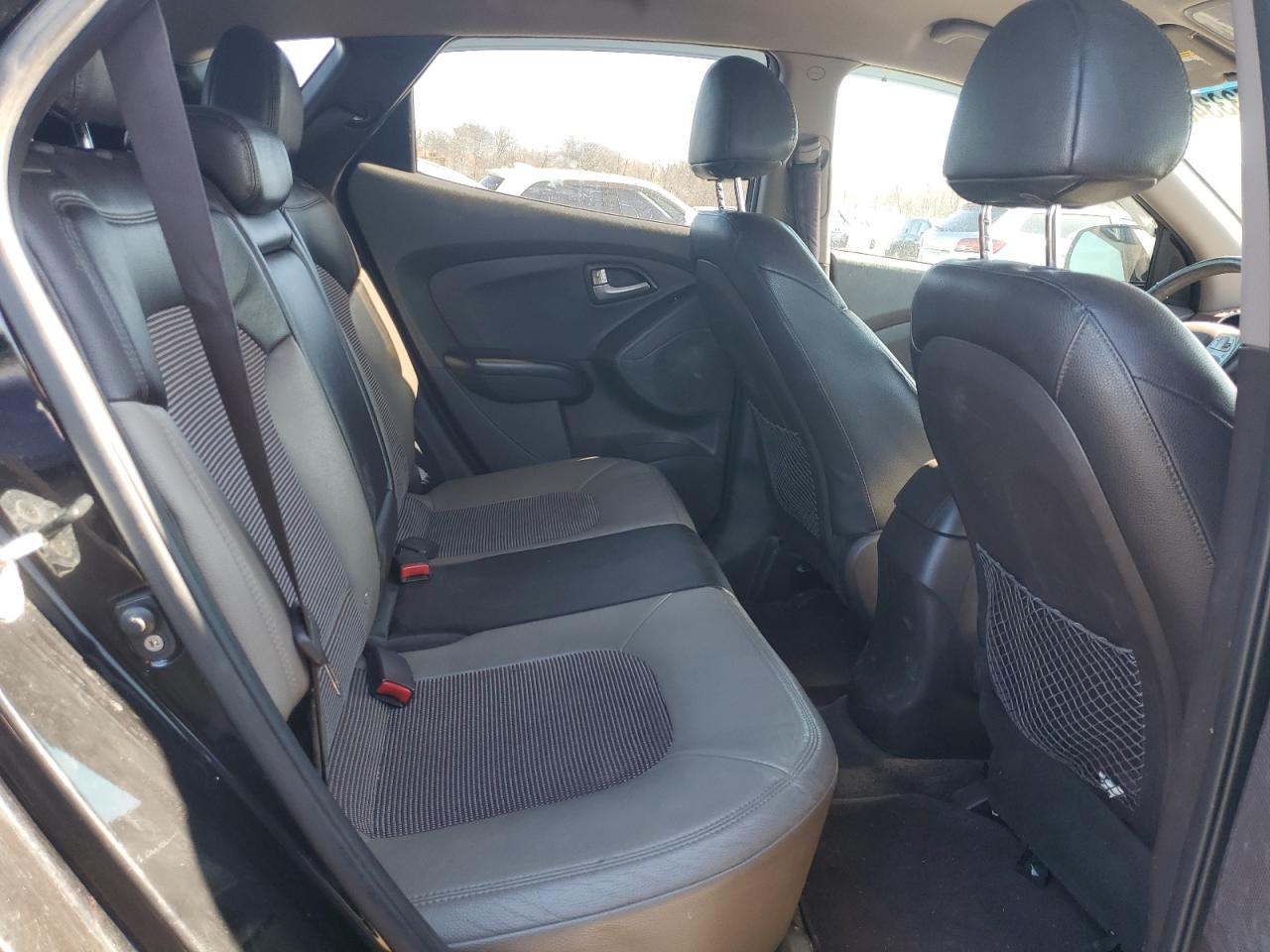2013 Hyundai Tucson - Image 10