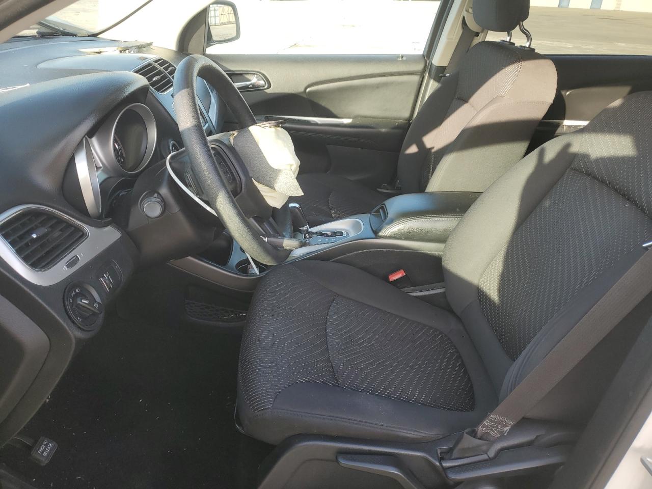 2015 Dodge Journey - Image 7