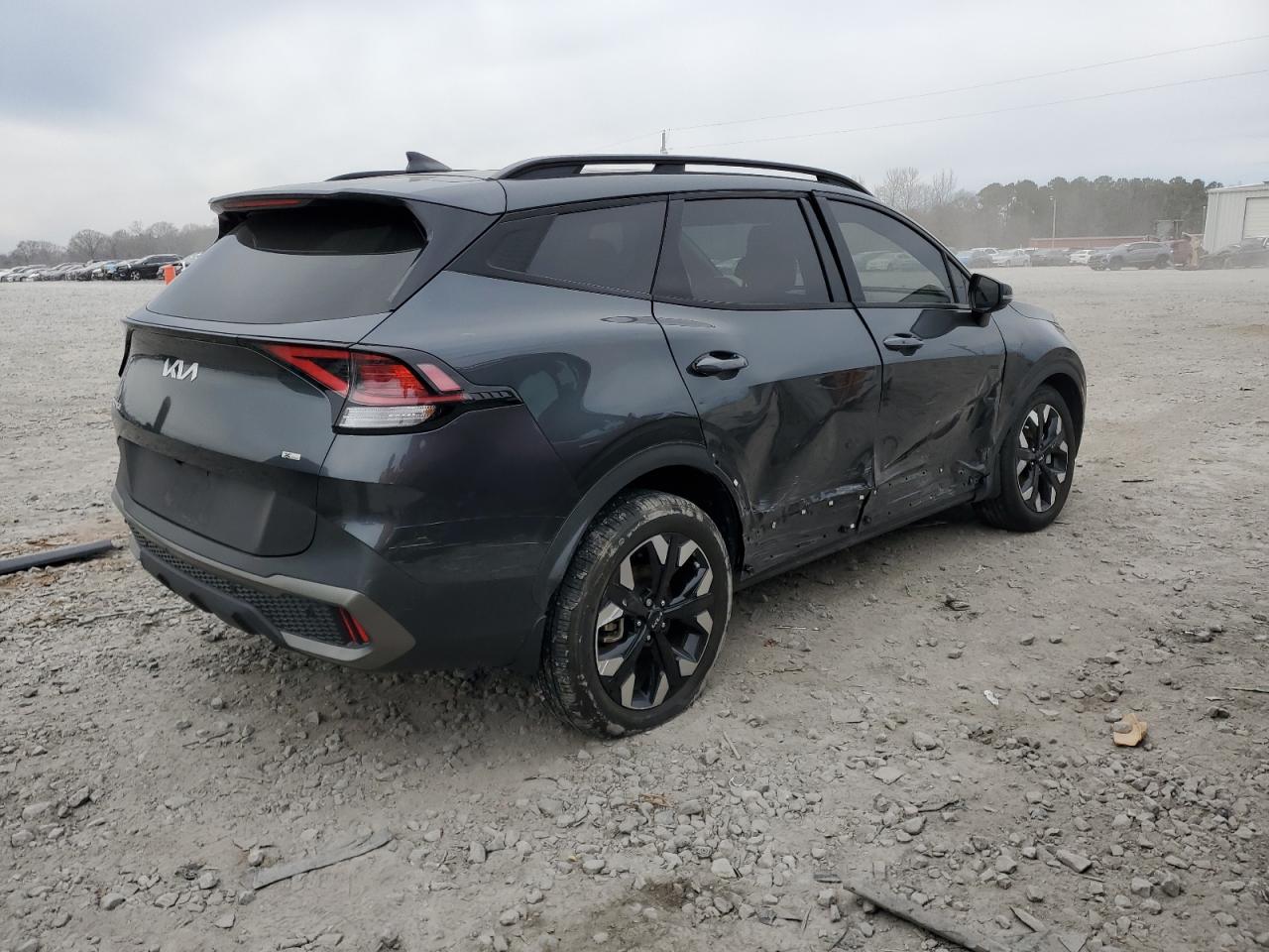 2023 Kia Sportage - Image 3