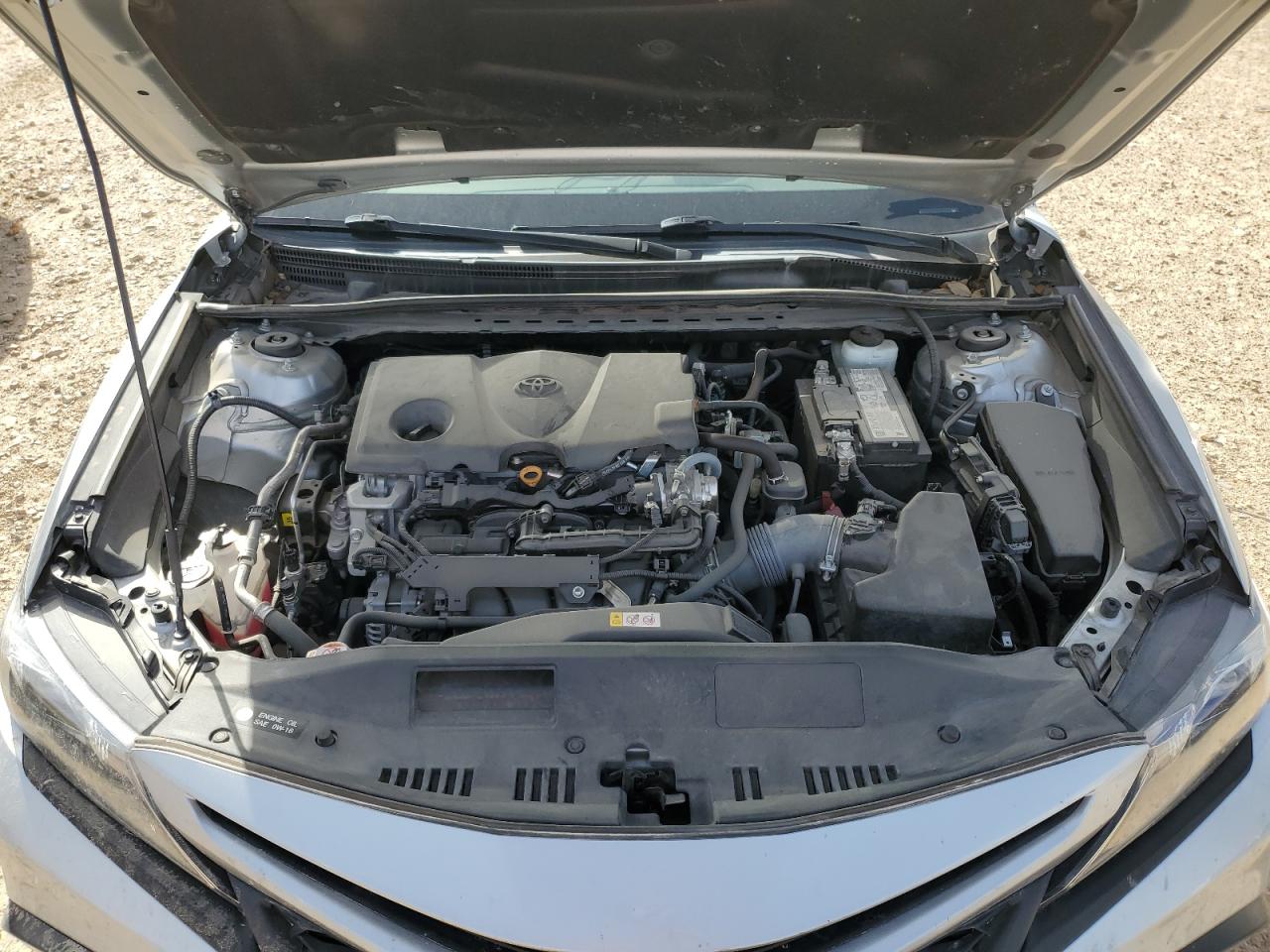2022 Toyota Camry - Image 11