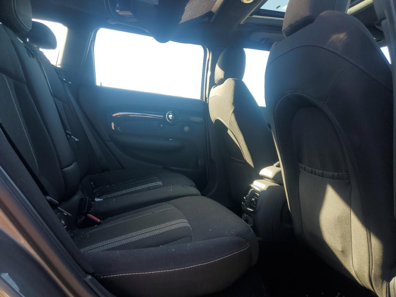 2017 MINI Cooper - Image 11