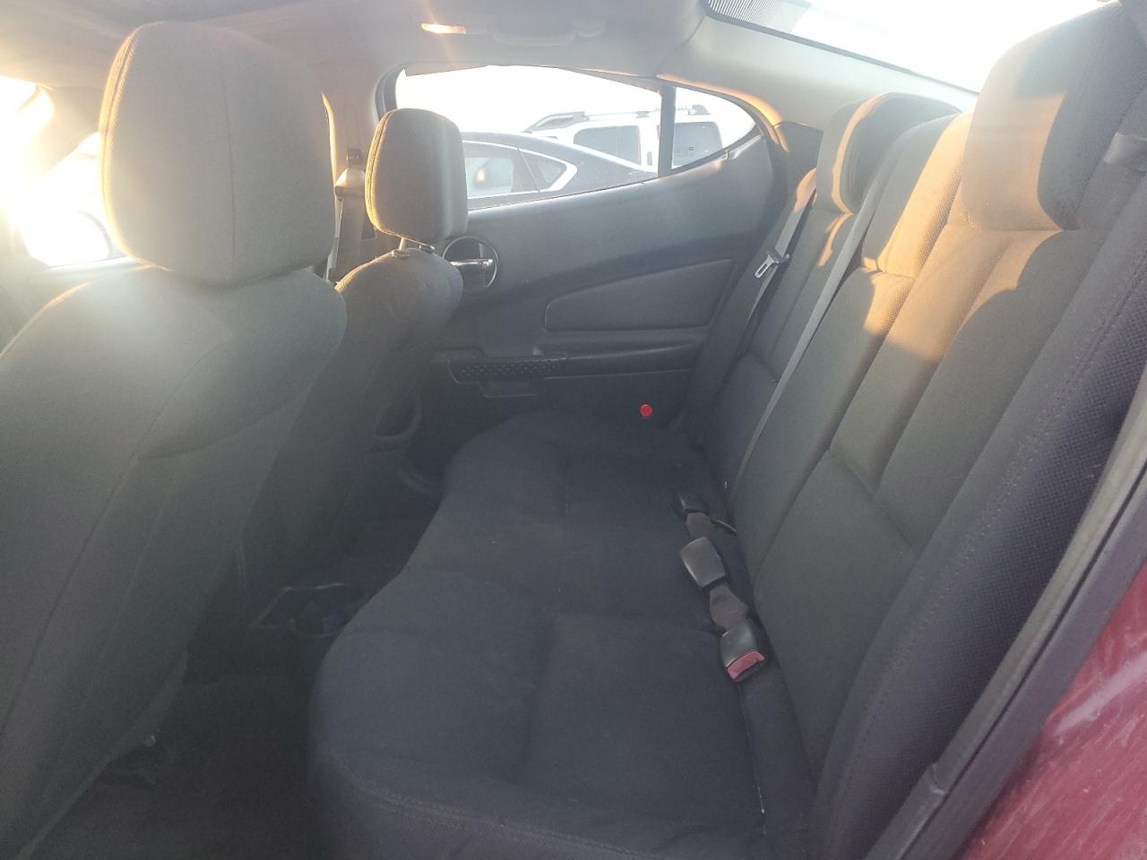 2004 Pontiac Grand Prix - Image 10