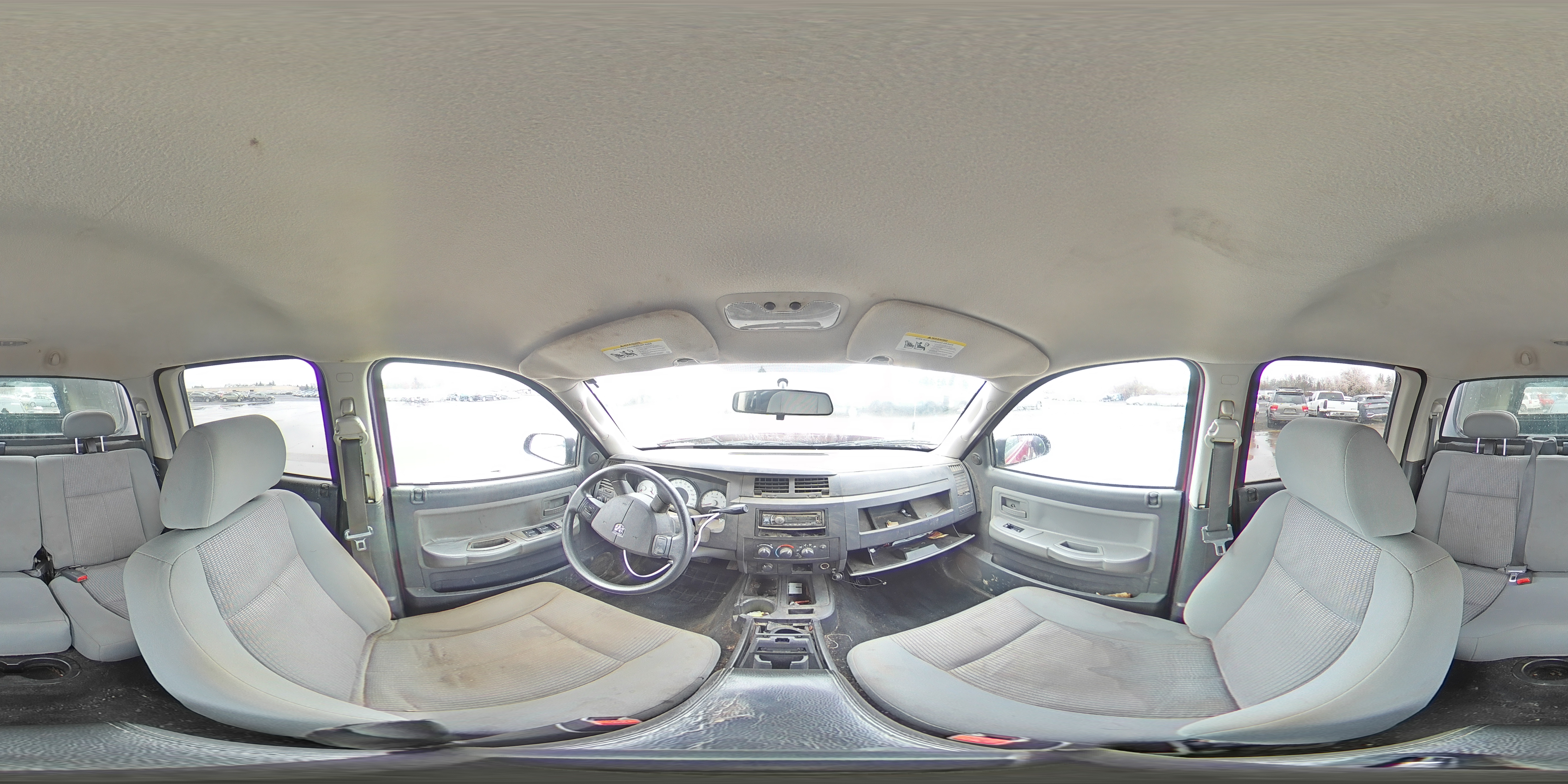 2010 Dodge Dakota - Image 13