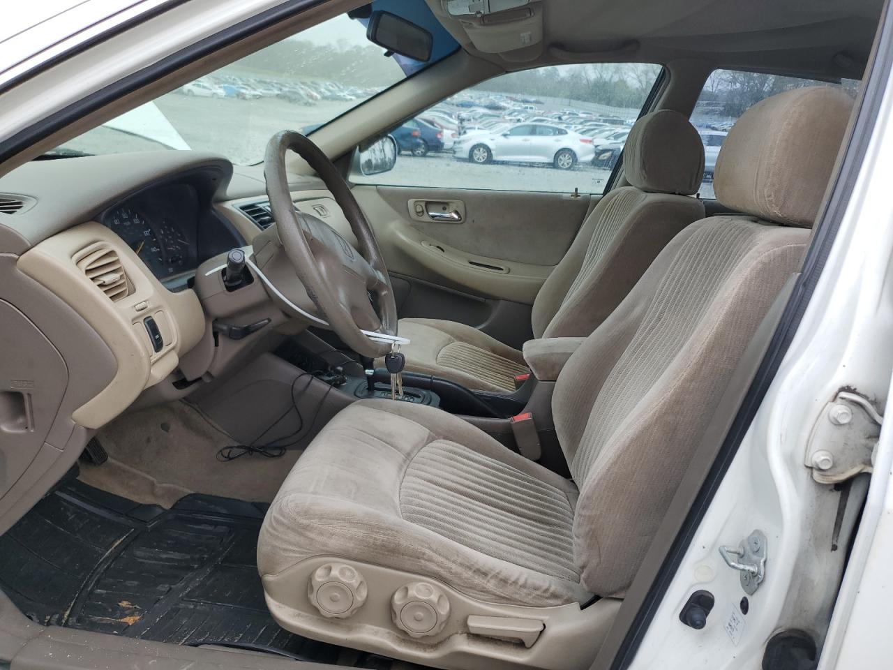 1998 Honda Accord - Image 7