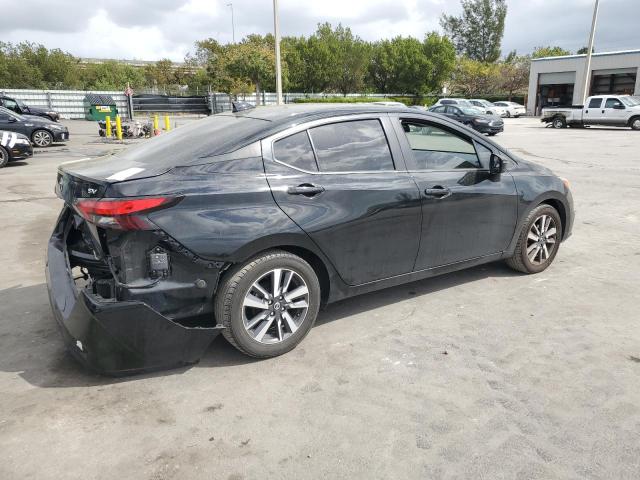  NISSAN VERSA 2021 Czarny
