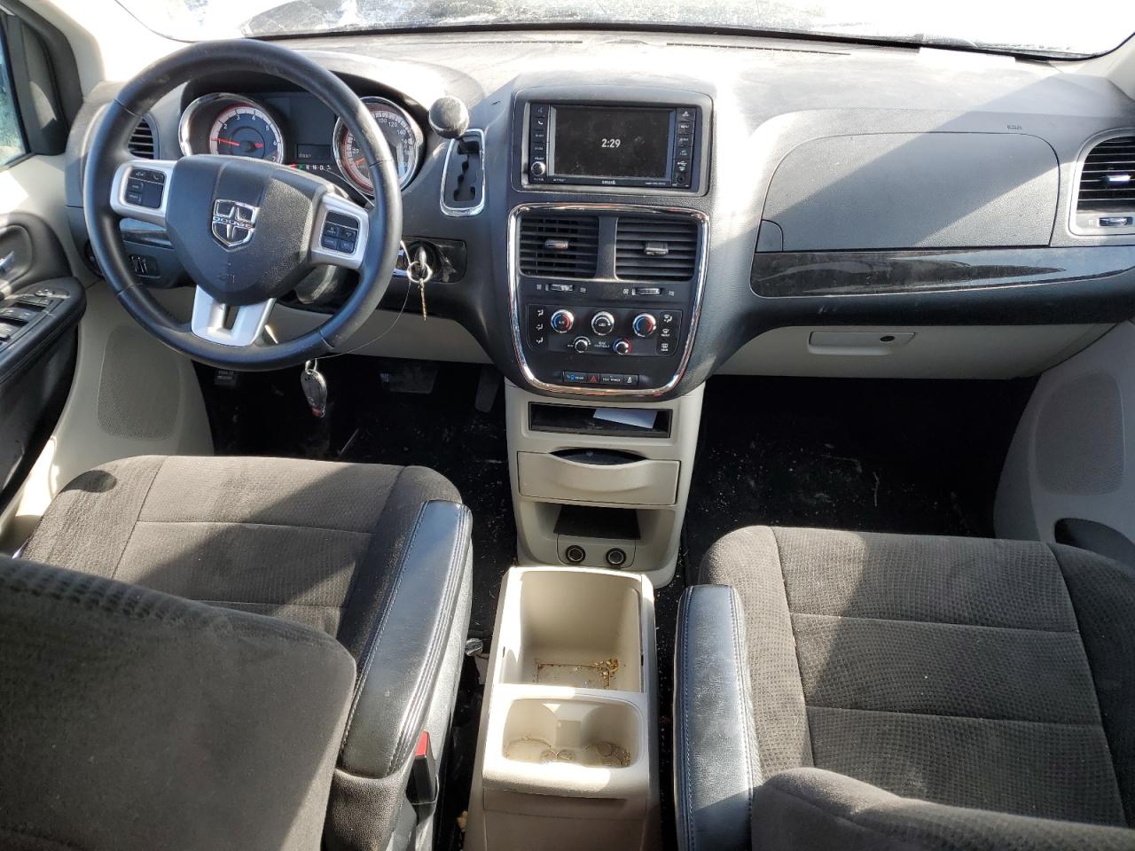 2013 Dodge Caravan - Image 8