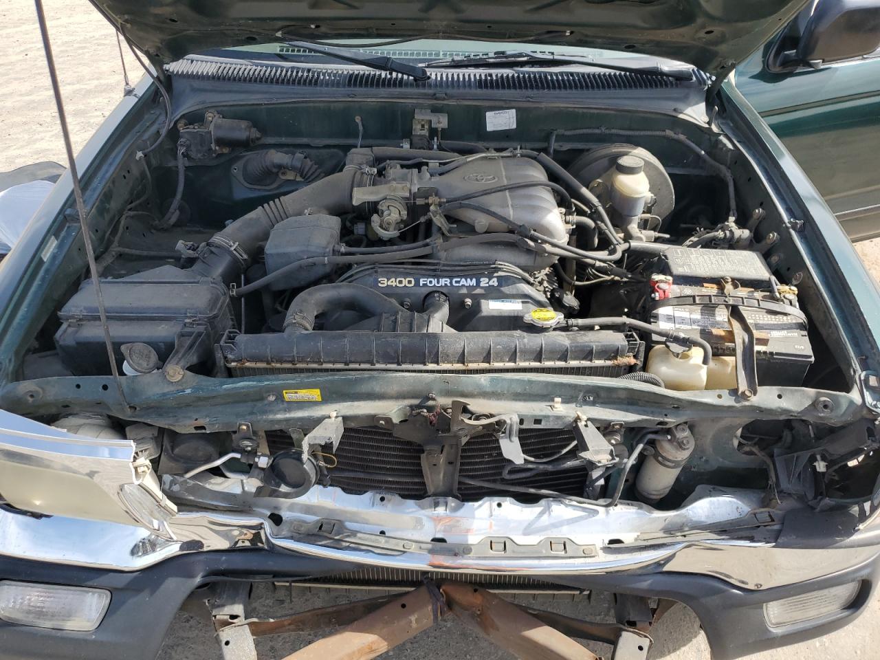 2002 Toyota Tacoma - Image 13