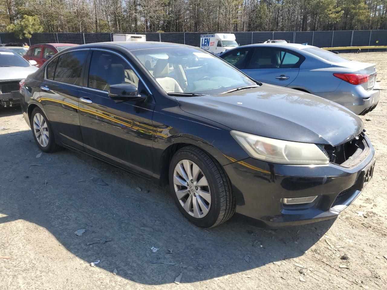 2013 Honda Accord - Image 4