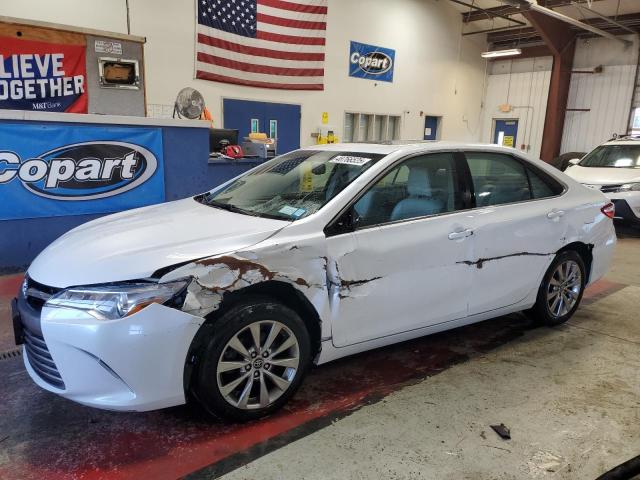  TOYOTA CAMRY 2017 Белый