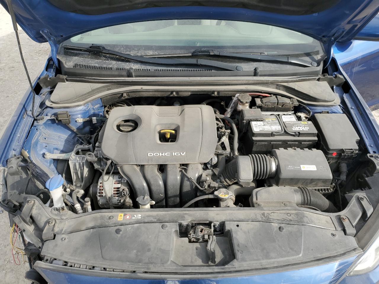 2018 Hyundai Elantra - Image 11