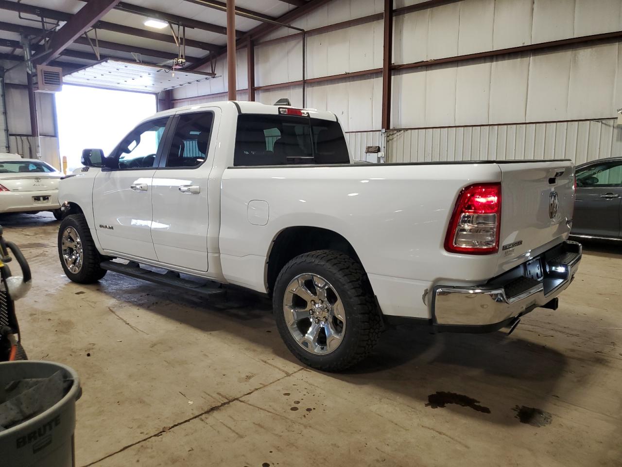 2020 RAM 1500 - Image 2