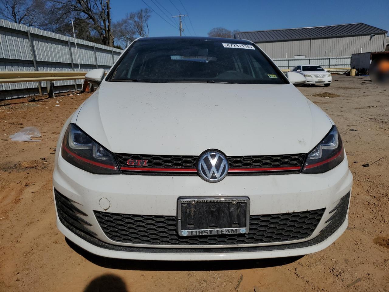 2017 Volkswagen GTI - Image 5