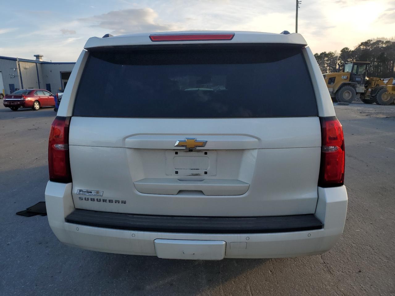 2015 Chevrolet Suburban - Image 6