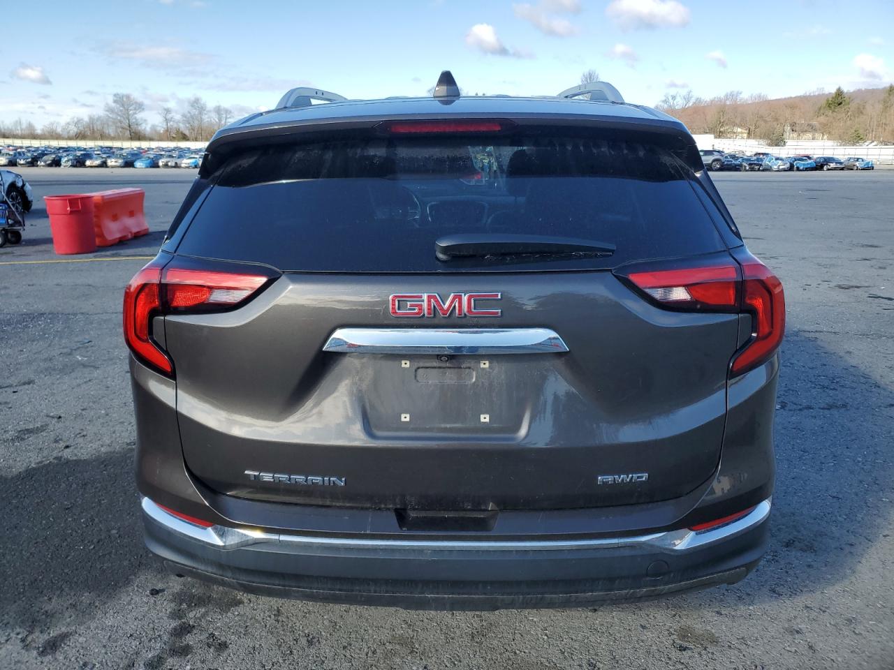 2020 GMC Terrain - Image 6