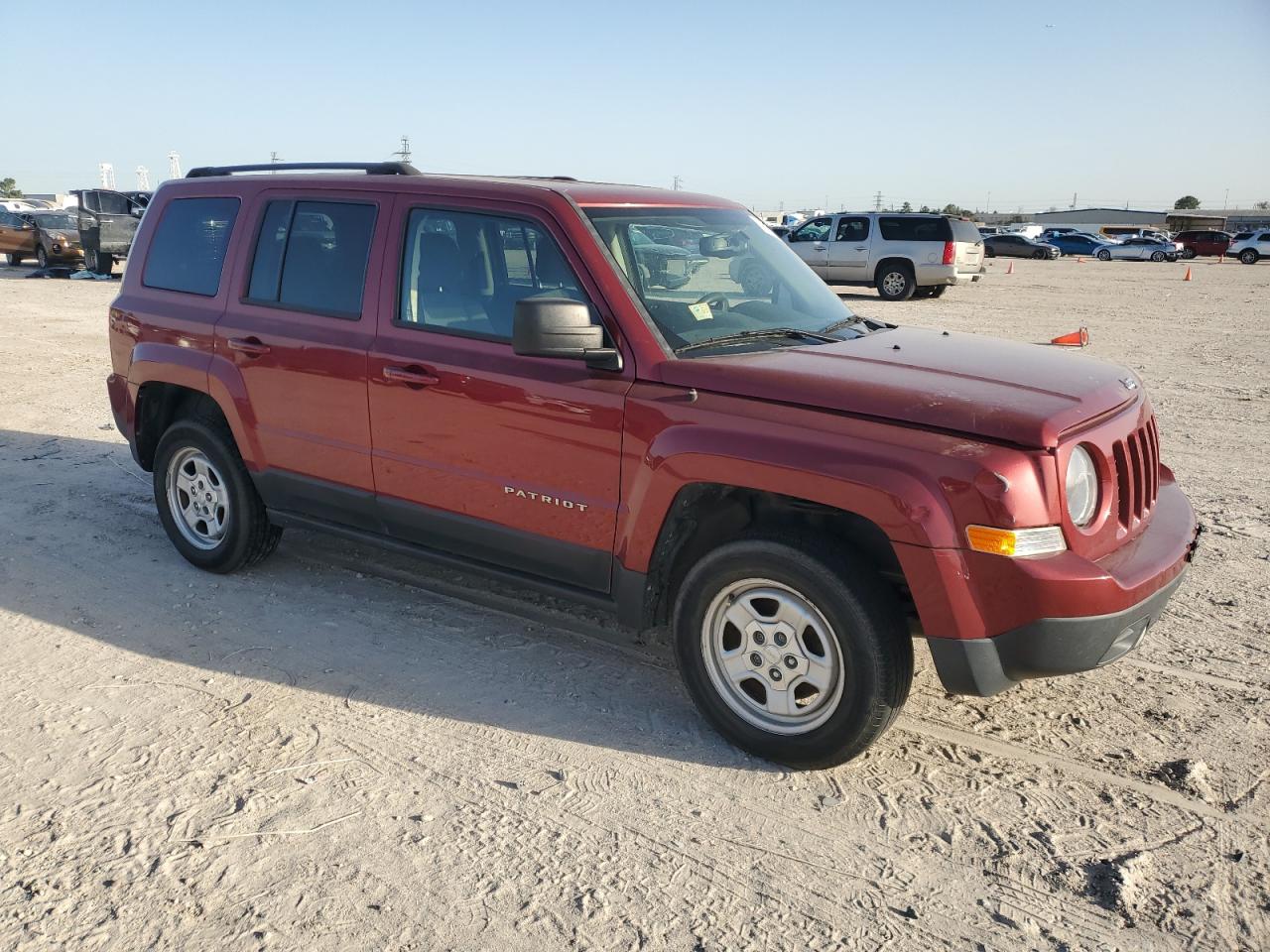2017 Jeep Liberty (Patriot) - Image 4