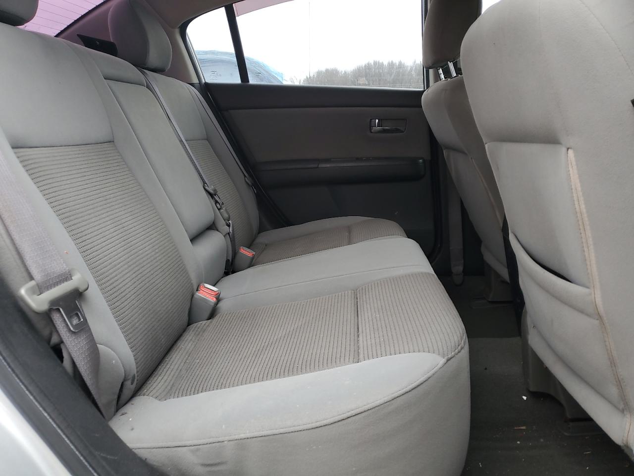 2012 Nissan Sentra - Image 10