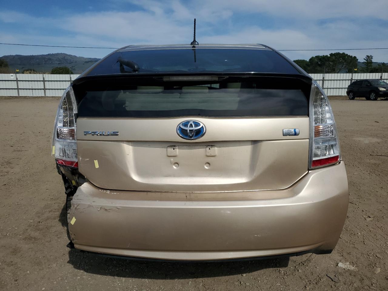 2011 Toyota Prius - Image 6