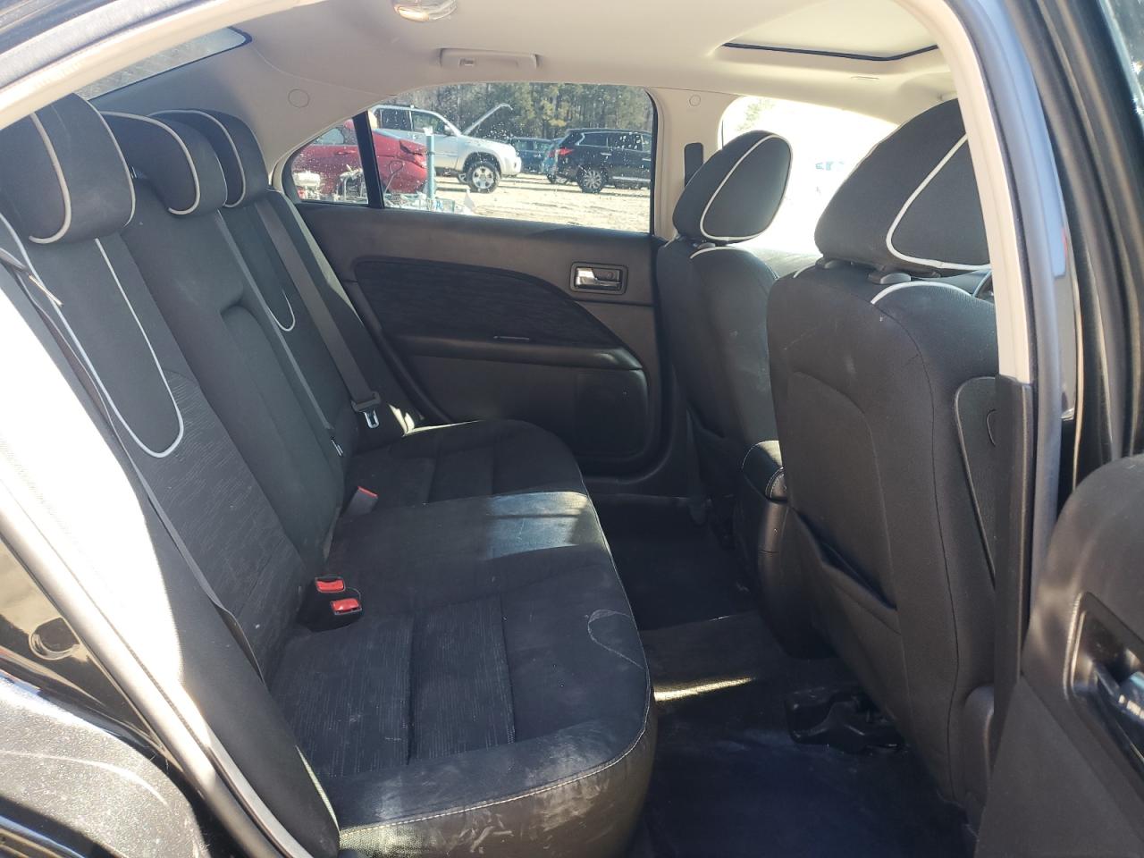 2010 Ford Fusion Se VIN: 3FAHP0HA1AR305381 Lot: 50185525