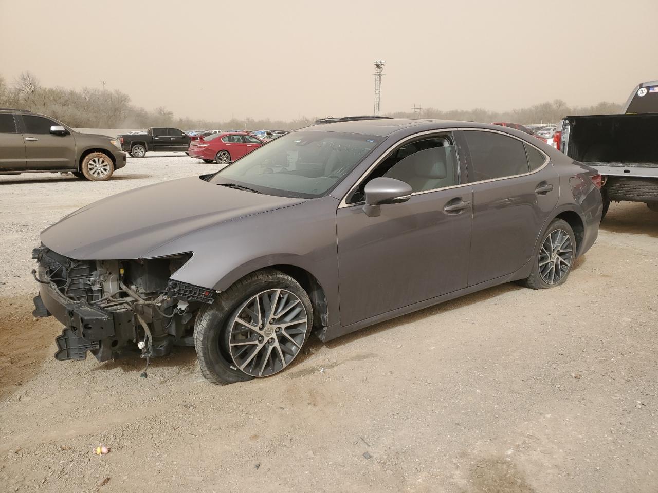 2016 Lexus ES - Image 1