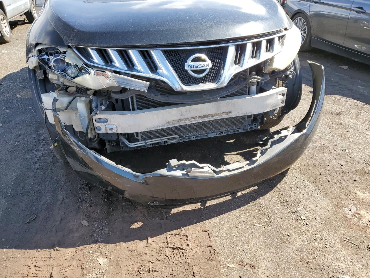 2010 Nissan Murano - Image 13