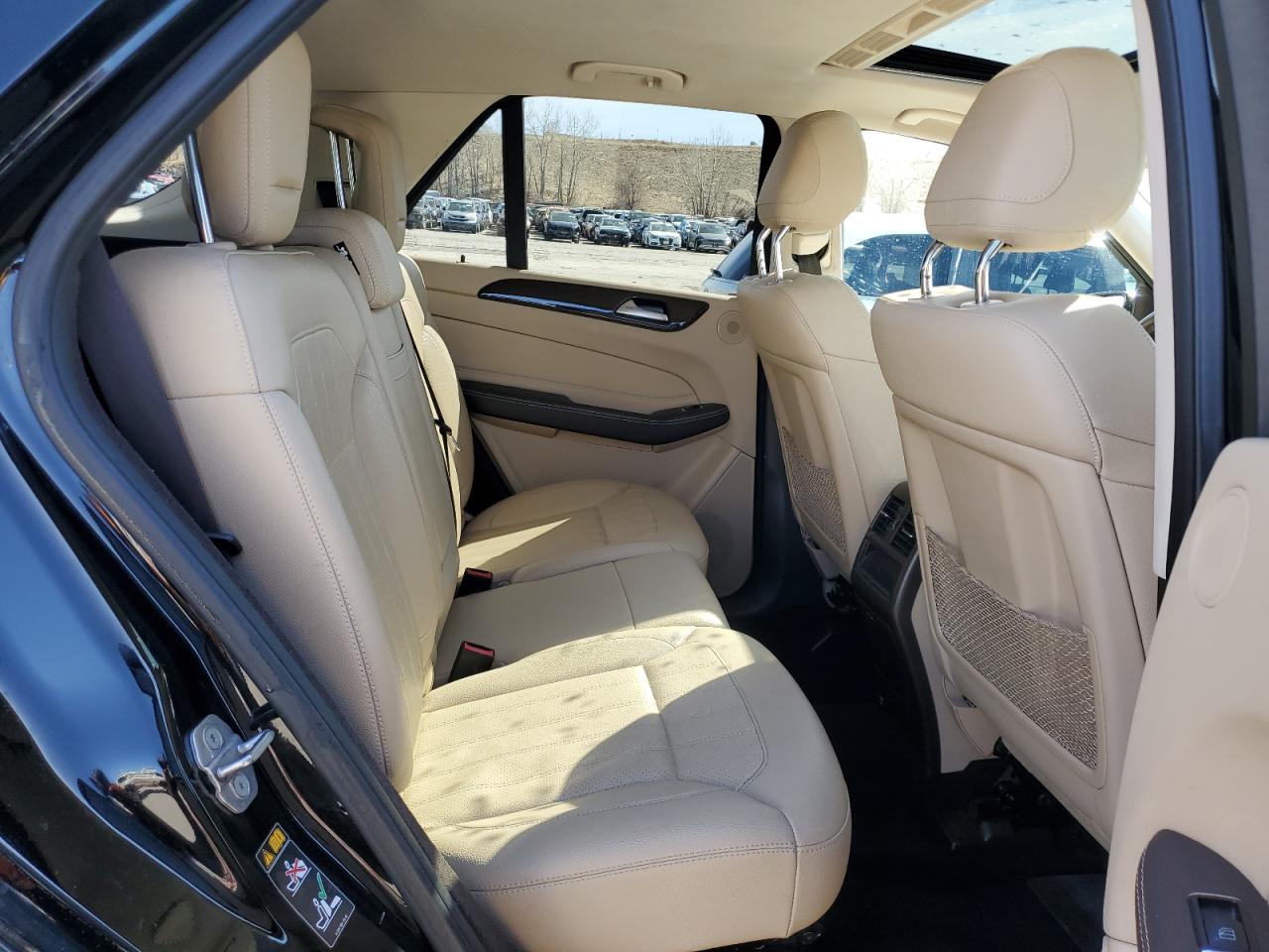 2018 Mercedes-Benz GLE - Image 11
