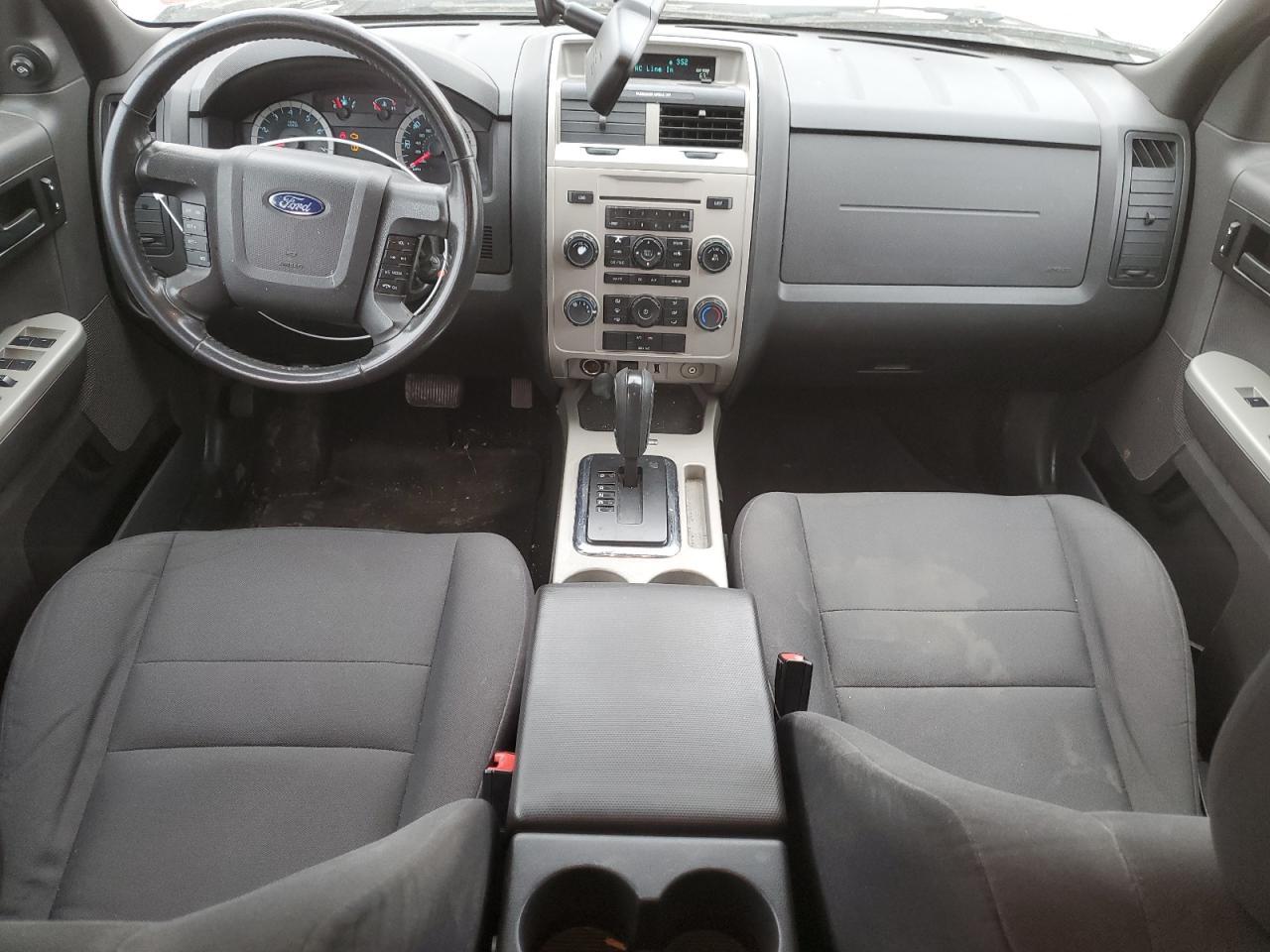 2011 Ford Escape - Image 8