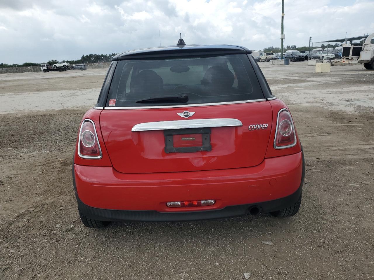 2012 MINI Cooper - Image 6