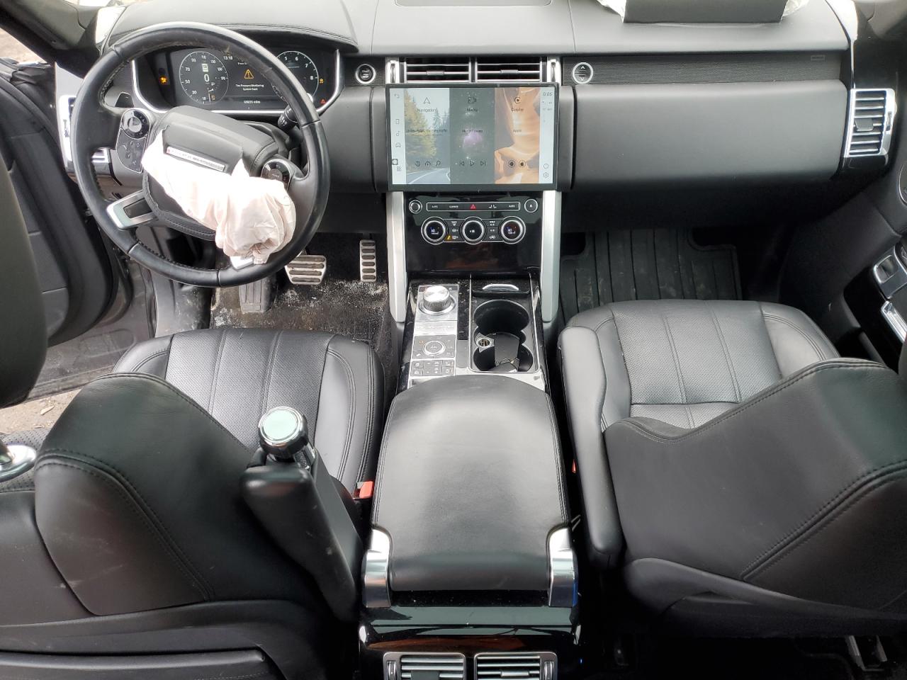 2017 Land Rover Range Rover - Image 8