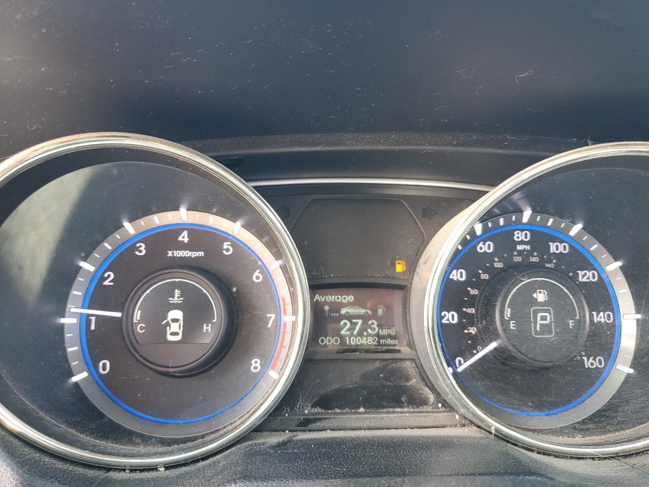 2012 Hyundai Sonata - Image 9