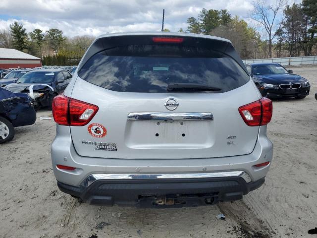  NISSAN PATHFINDER 2018 Серебристый