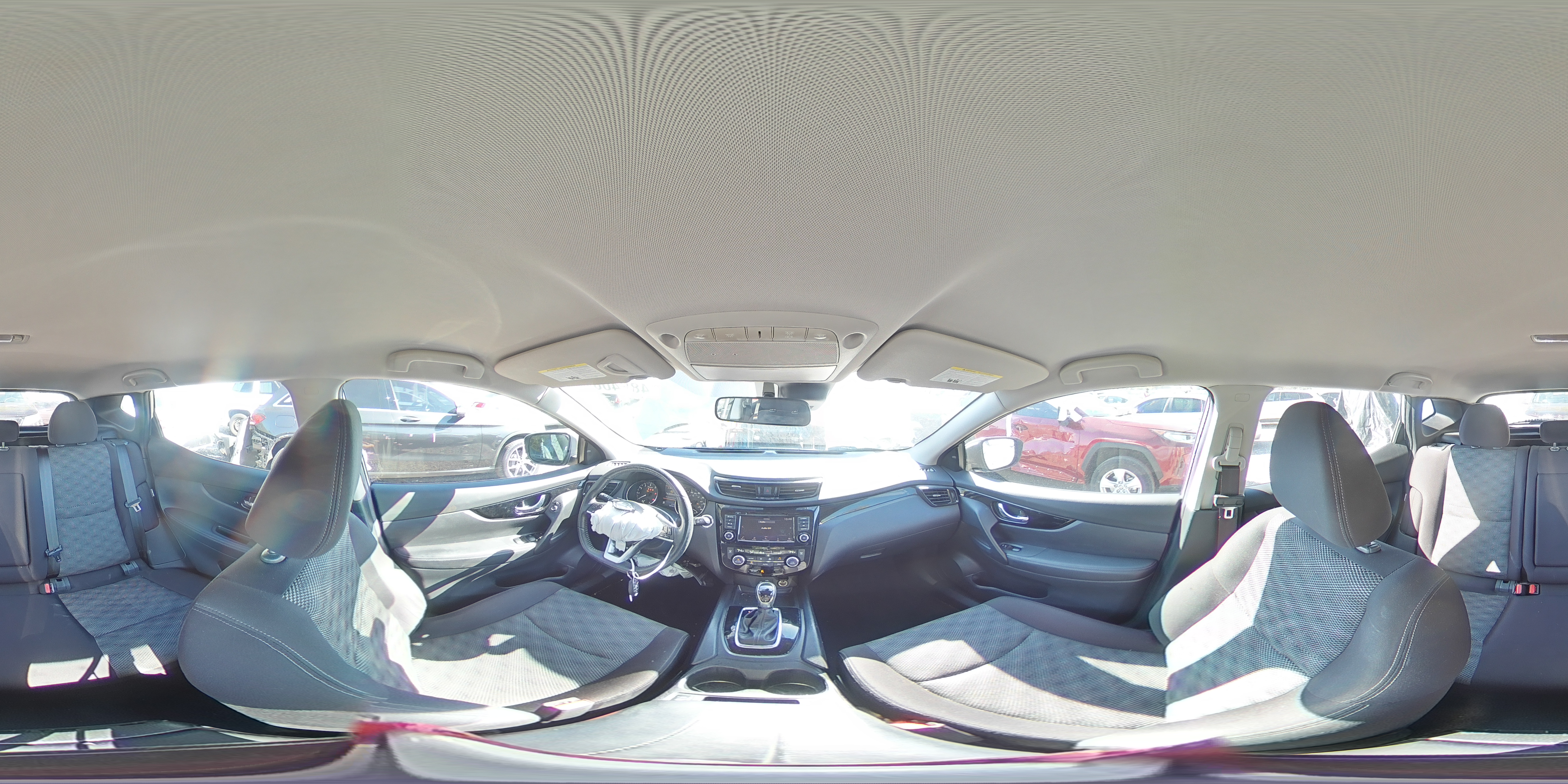 2021 Nissan Rogue - Image 13