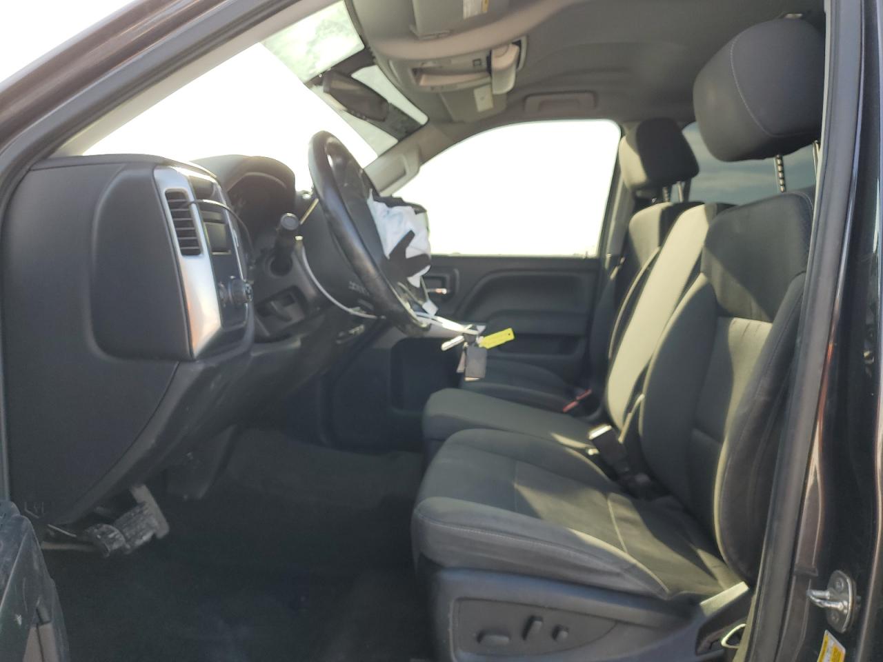 2015 Chevrolet Silverado - Image 7